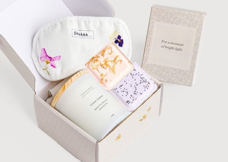 Candle Spa Gift Box,  Relaxing Package for Friend and family-0